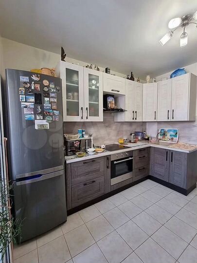 2-к. квартира, 55 м², 9/9 эт.