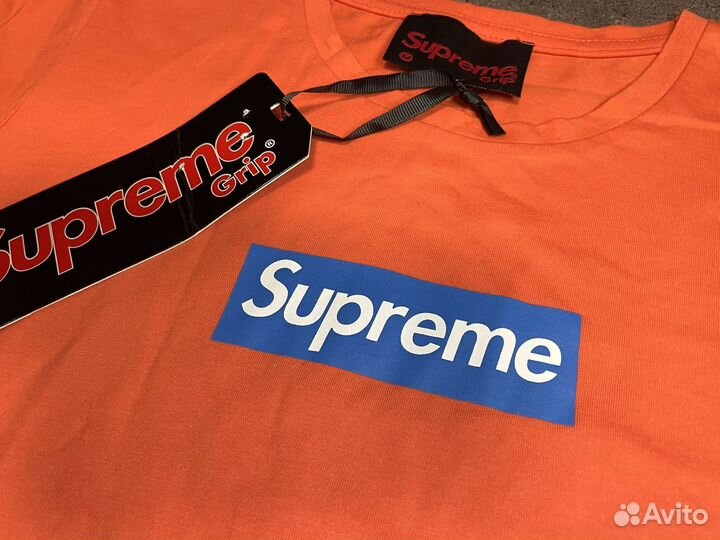 Футболка Supreme женская