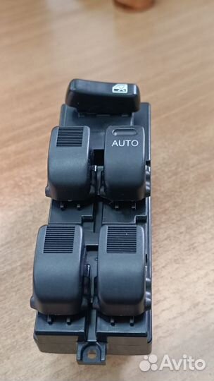 Блок упр. стеклоподъемниками Daihatsu Toyota Cami