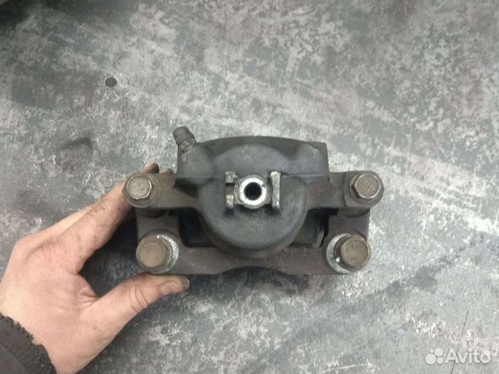 Суппорт Nissan Moco