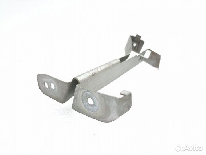 Кронштейн бампера передний левый Mercedes-Benz