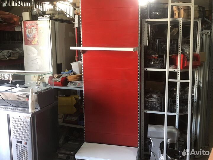 Стеллаж торговый красный