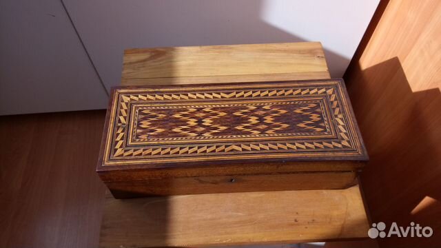 Шкатулка старинная