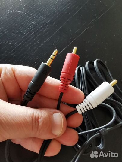Аудио-видео кабель