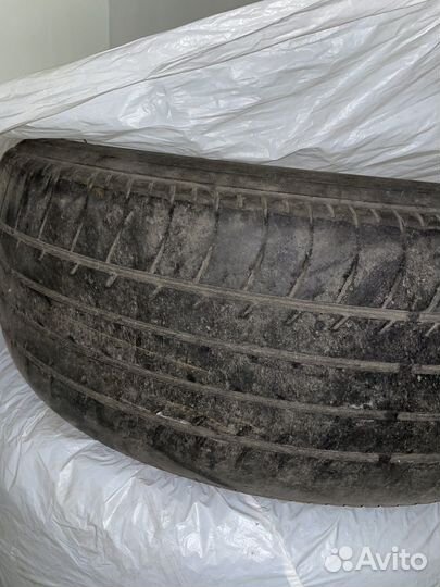 Yokohama dB Decibel E70 215/55 R17