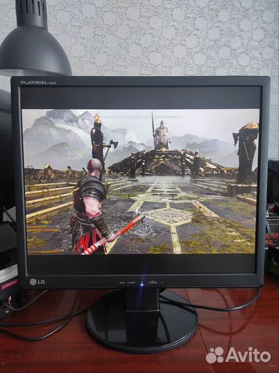 Мониторы LG flatron 19 дюймов