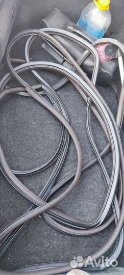 Уплотнители дверных проёмов Toyota Cresta 90