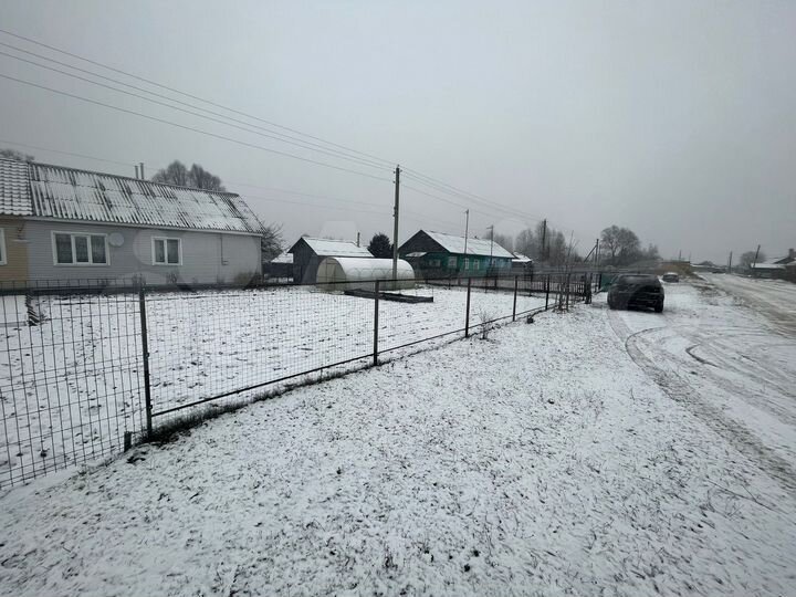 Дом 58 м² на участке 10 сот.