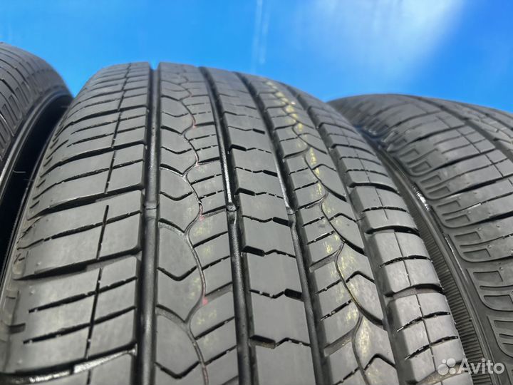 Goodyear Assurance CS Fuel Max 225/65 R17 102H