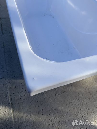 Ванная акриловая 140 70