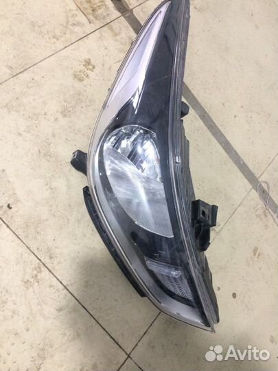 Hyundai solaris 2 фара левое новое корейское