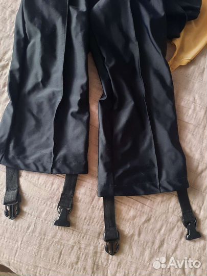 Костюм для выступлений по фигурному катанию