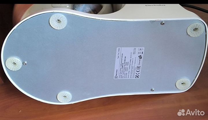 Тестомес Орбитальный миксер Electrolux EKM 4100