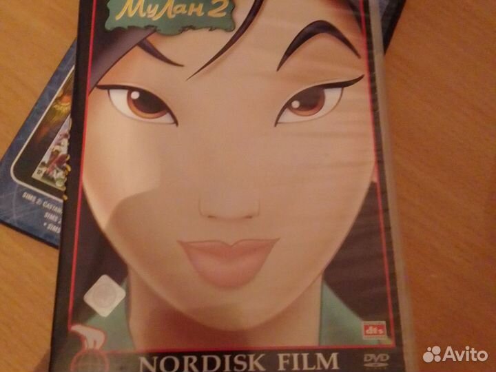 Игры на psp,игры симс (сборник), Лара Крофт