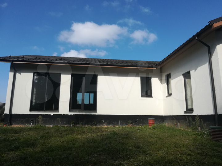 Дом 227 м² на участке 9 сот.