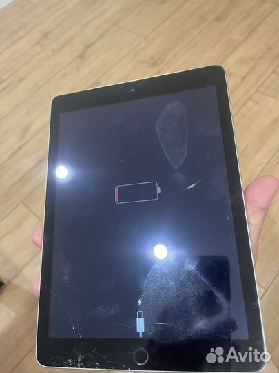 iPad 5 Space Gray 32 GB