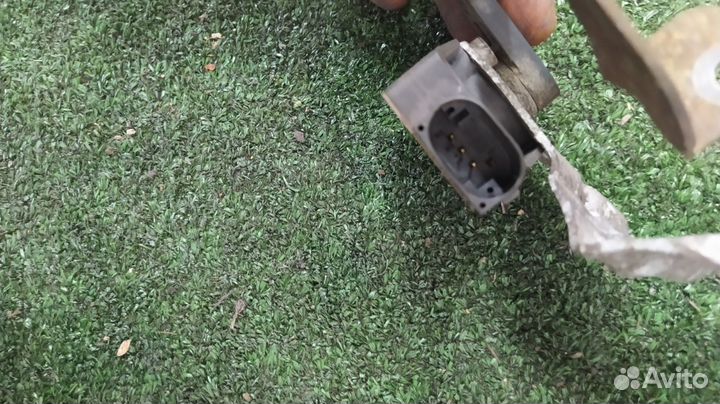 Датчик высоты дорожного просвета задний Audi S4 B7