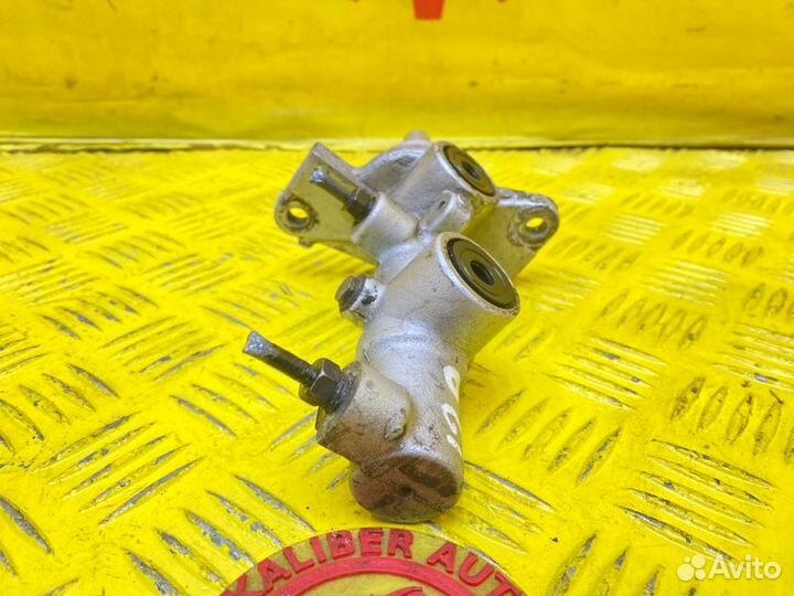 Главный тормозной цилиндр Mazda 6 GG AJ51 2003