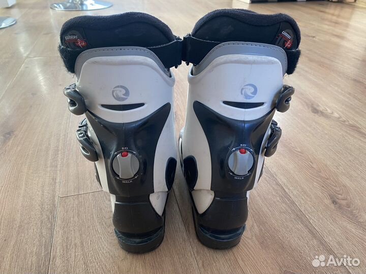 Горнолыжные ботинки