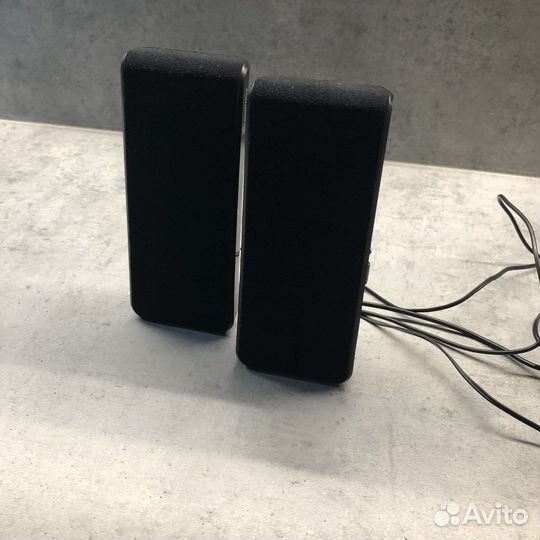 Колонки настольные компьютерные