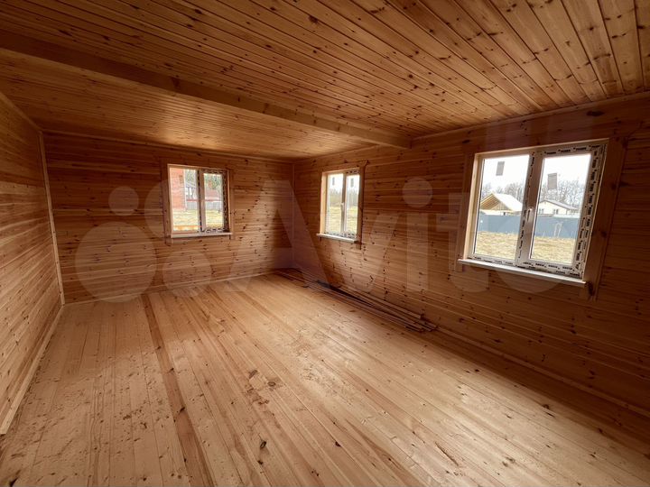 Дом 68 м² на участке 8 сот.