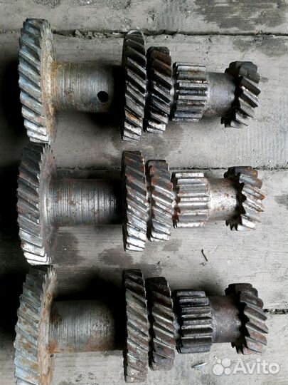 Блоки шестерен к кпп газ24