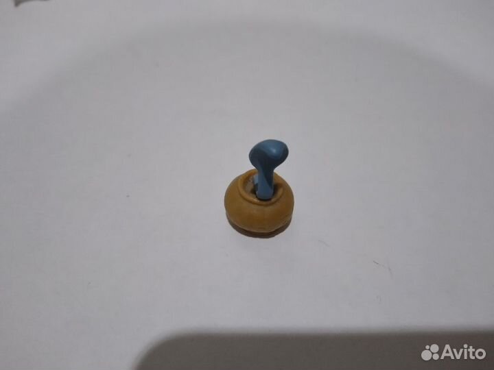 Коллекционные игрушки из старого киндера