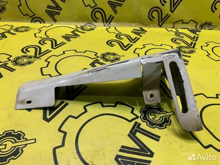 Накладка на порог (обвес) передняя правая Subaru