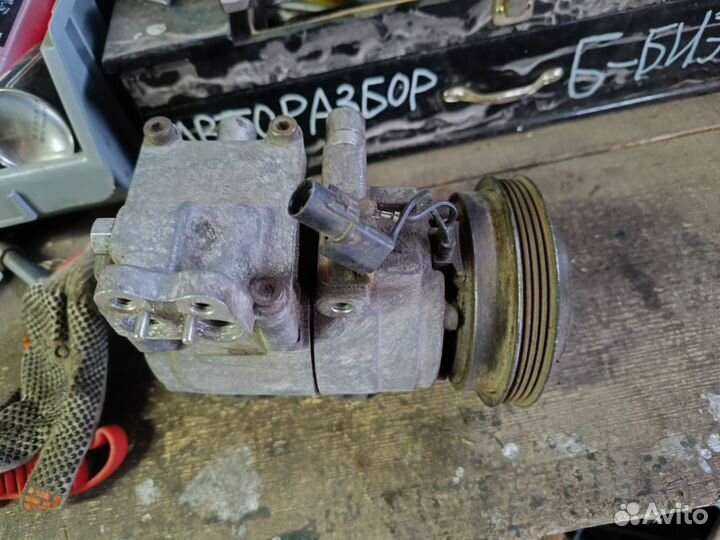 Насос кондиционера Hyundai Elantra 3