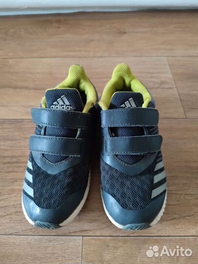 Кроссовки adidas 29 р