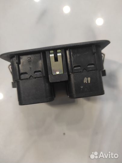 Кнопки стеклоподъемников ваз 2110, 2112