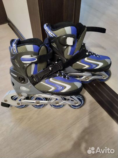 Роликовые коньки