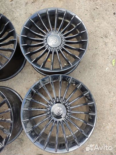 Диски Альпина Р19 разноширокие