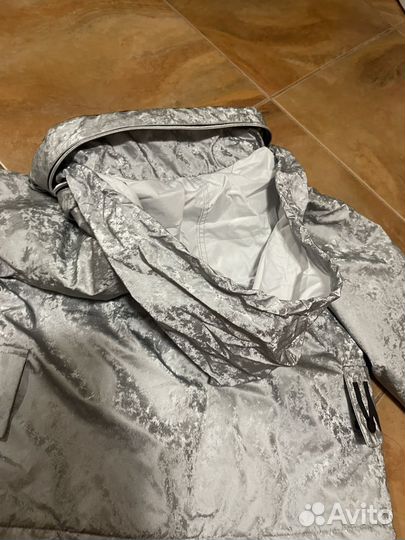 Куртка для девочки Deloras