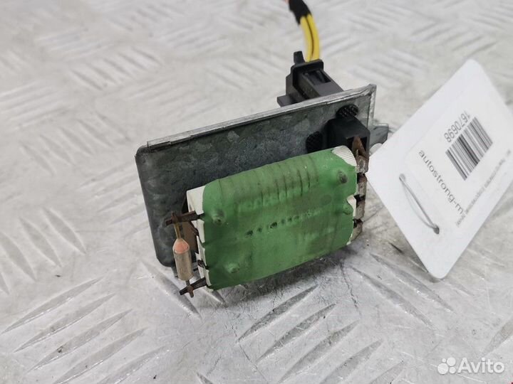 Сопротивление печки Volkswagen Transporter T4 1997