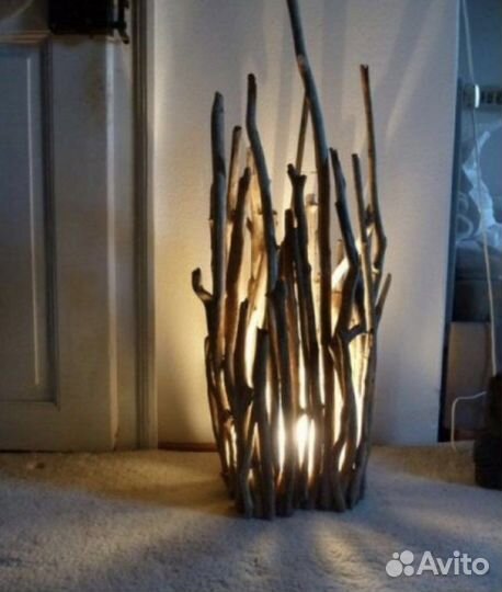 Светильник из дерева