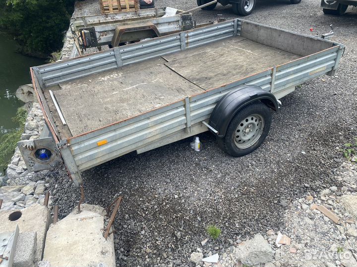 Прицеп легковой