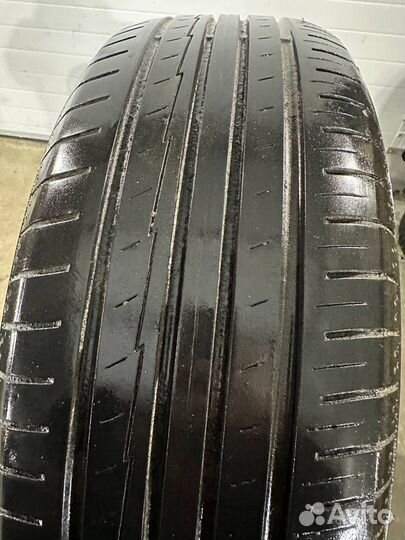 Yokohama BluEarth AE50 SUV 215/65 R17