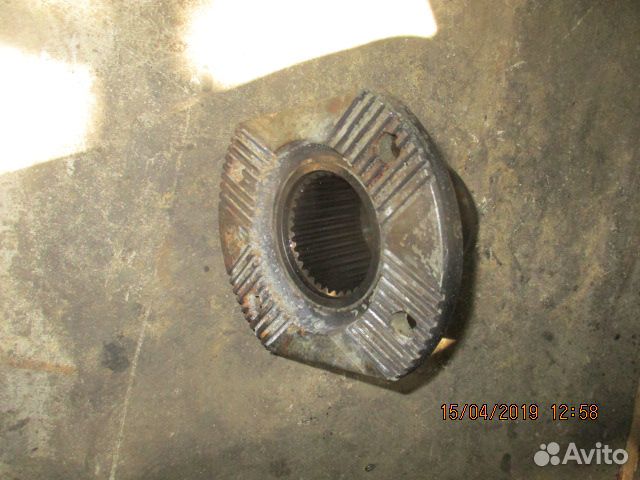 Фланец Mercedes-Benz A3872640745