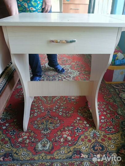 Кухонный стол бу