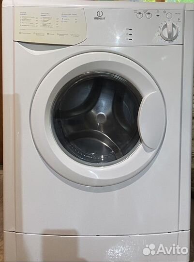 Стиральная машина Indesit/узкая 33 см/Доставка