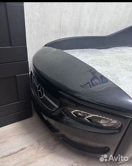 Кровать машина