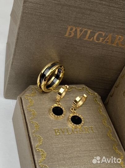 Серьги и кольцо Bvlgari lux тренд 2025