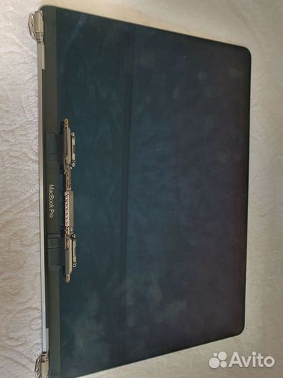 A1989 Оригинальный дисплей для Macbook Pro