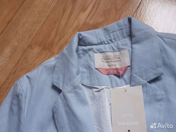 Пиджаки новые 40-42 bershka