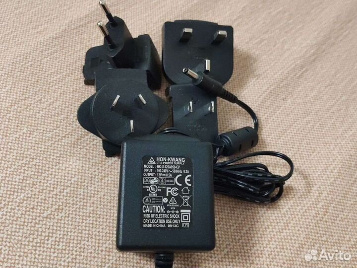 Блок питания 12v универсальный