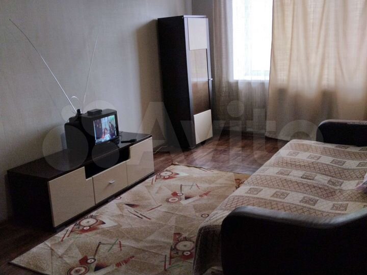 1-к. квартира, 33 м², 3/3 эт.