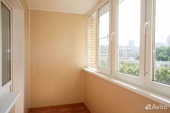 Остекление и отделка балконов