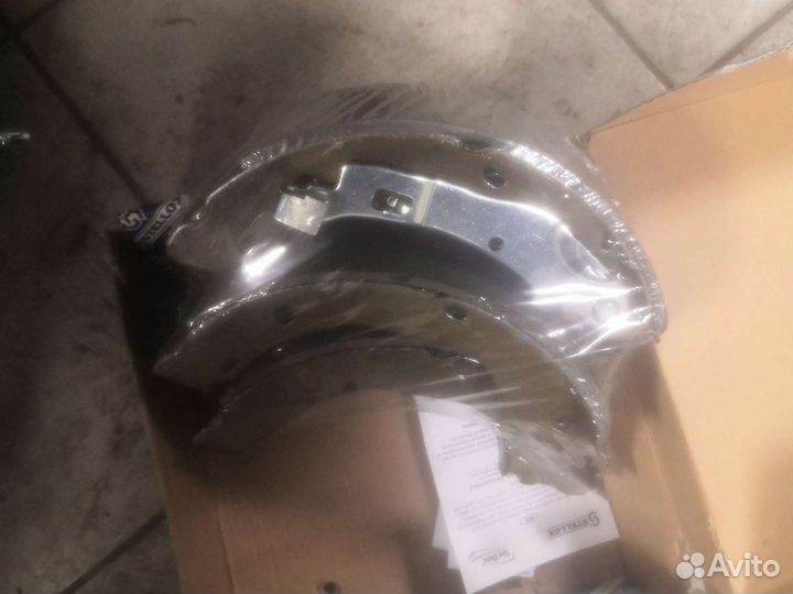 Колодки барабанные