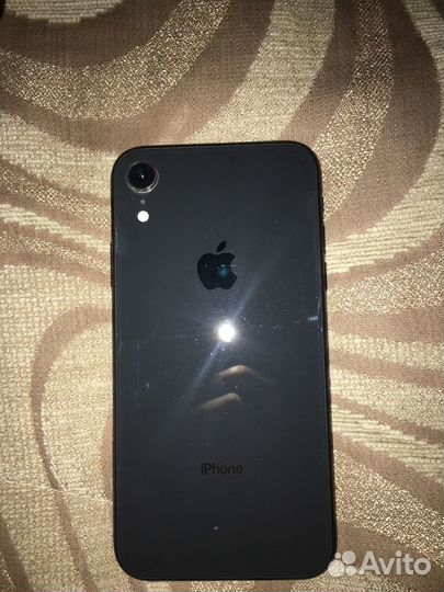iPhone Xr, 64 ГБ